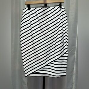 Bae the label ever after skirt NWT | size large